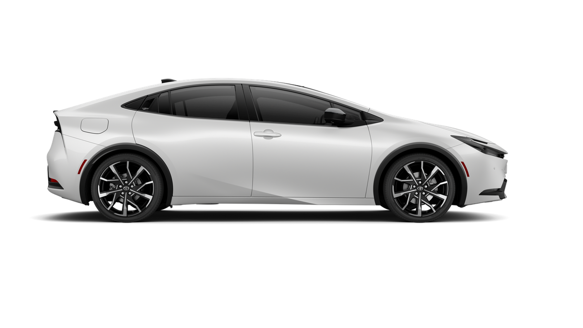 2027 Toyota Prius Plug-in Hybrid XSE Premium