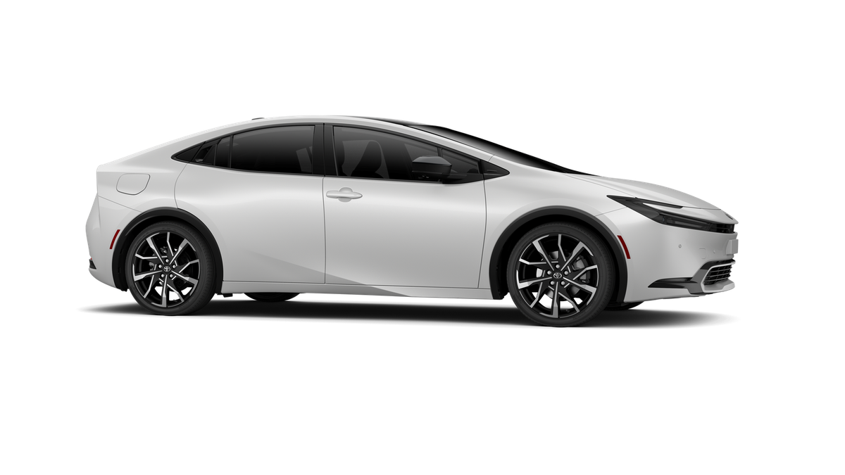 2027 Toyota Prius Plug-in Hybrid XSE Premium