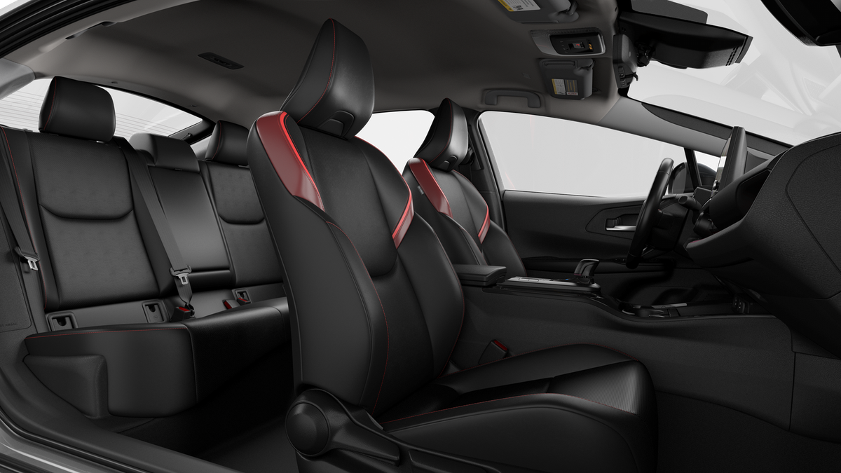 2027 Toyota Prius Plug-in Hybrid XSE Premium
