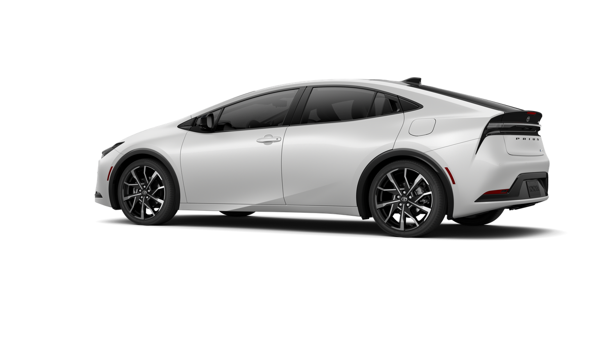 2027 Toyota Prius Plug-in Hybrid XSE Premium