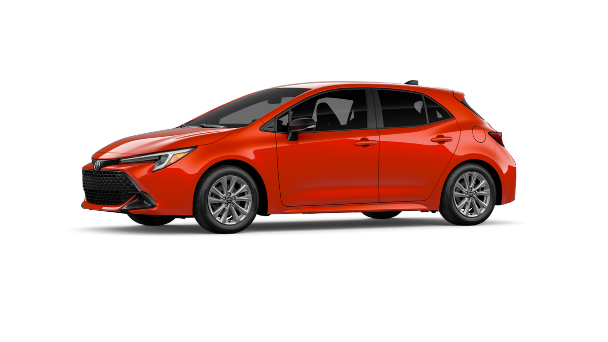 2027 Toyota Corolla Hatchback SE