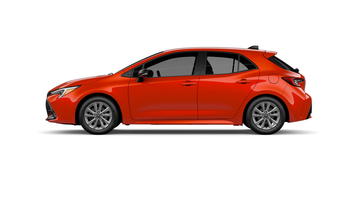 2027 Toyota Corolla Hatchback SE