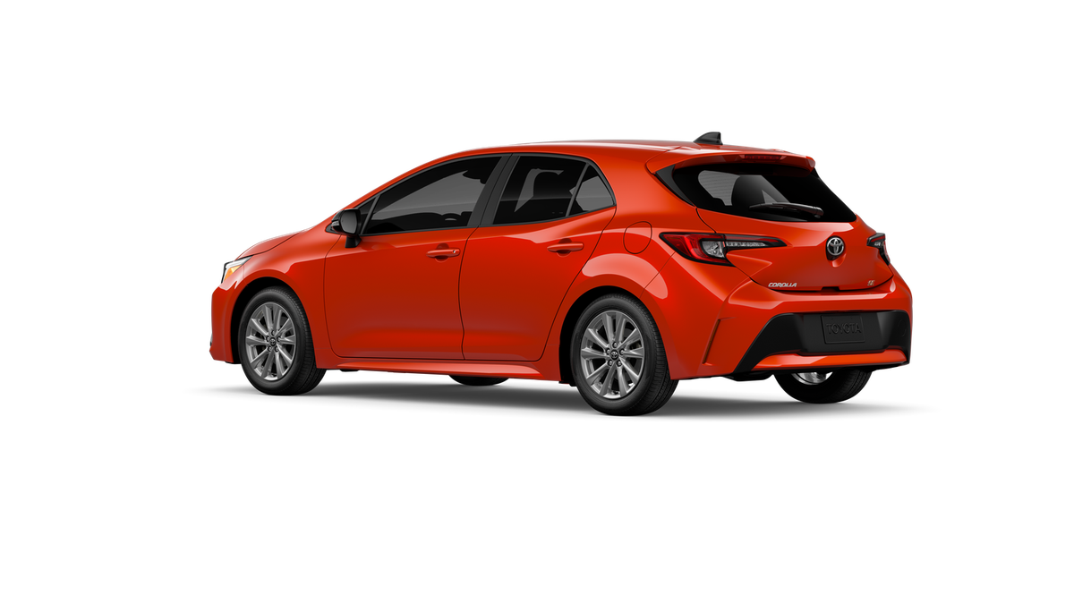 2027 Toyota Corolla Hatchback SE