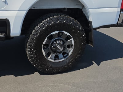 2023 Ford F-350 Super Duty LARIAT