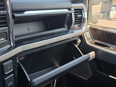 2023 Ford F-350 Super Duty LARIAT