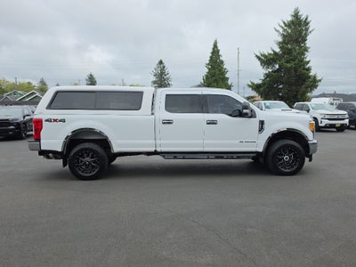 2017 Ford F-350 Super Duty XLT