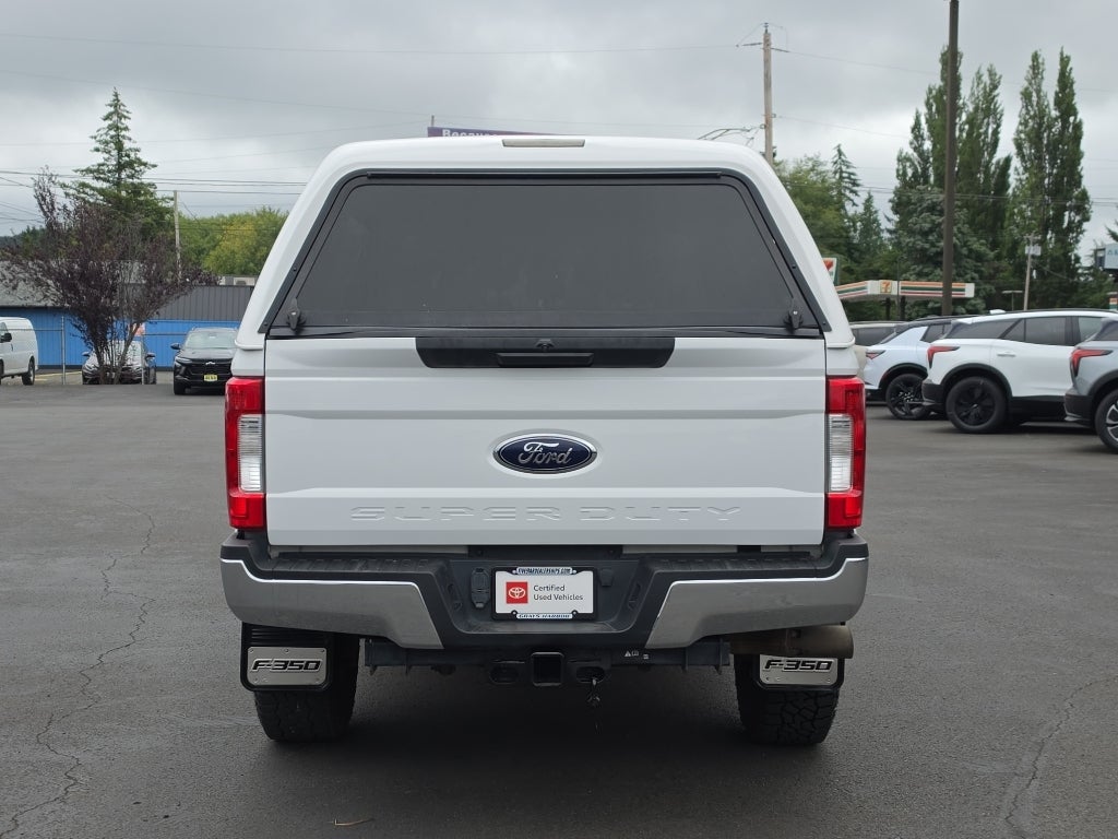 2017 Ford F-350 Super Duty XLT