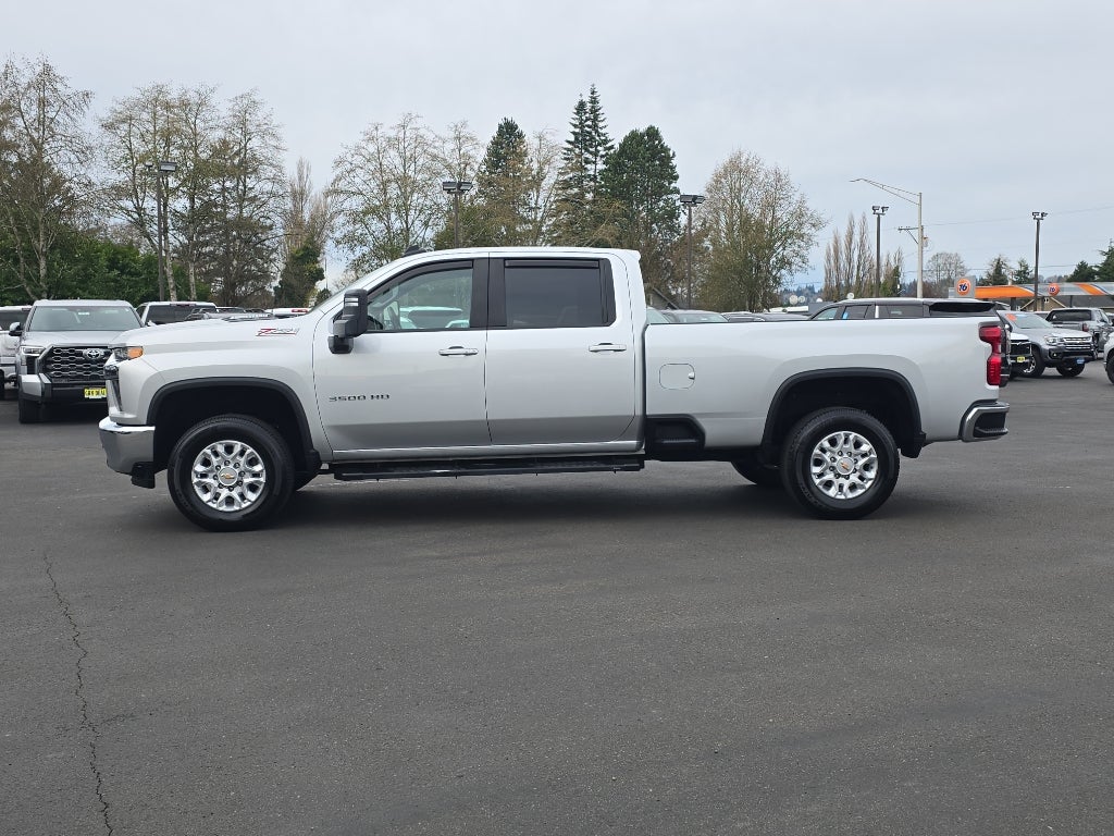 2022 Chevrolet Silverado 3500 LT
