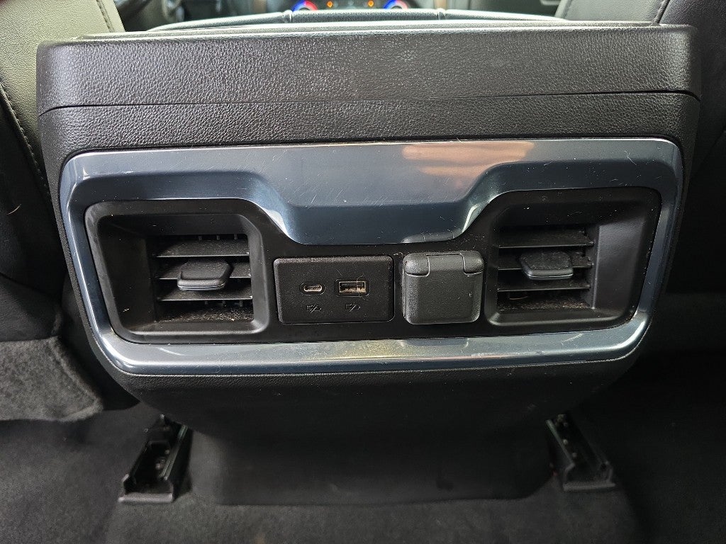 2022 Chevrolet Silverado 3500 High Country