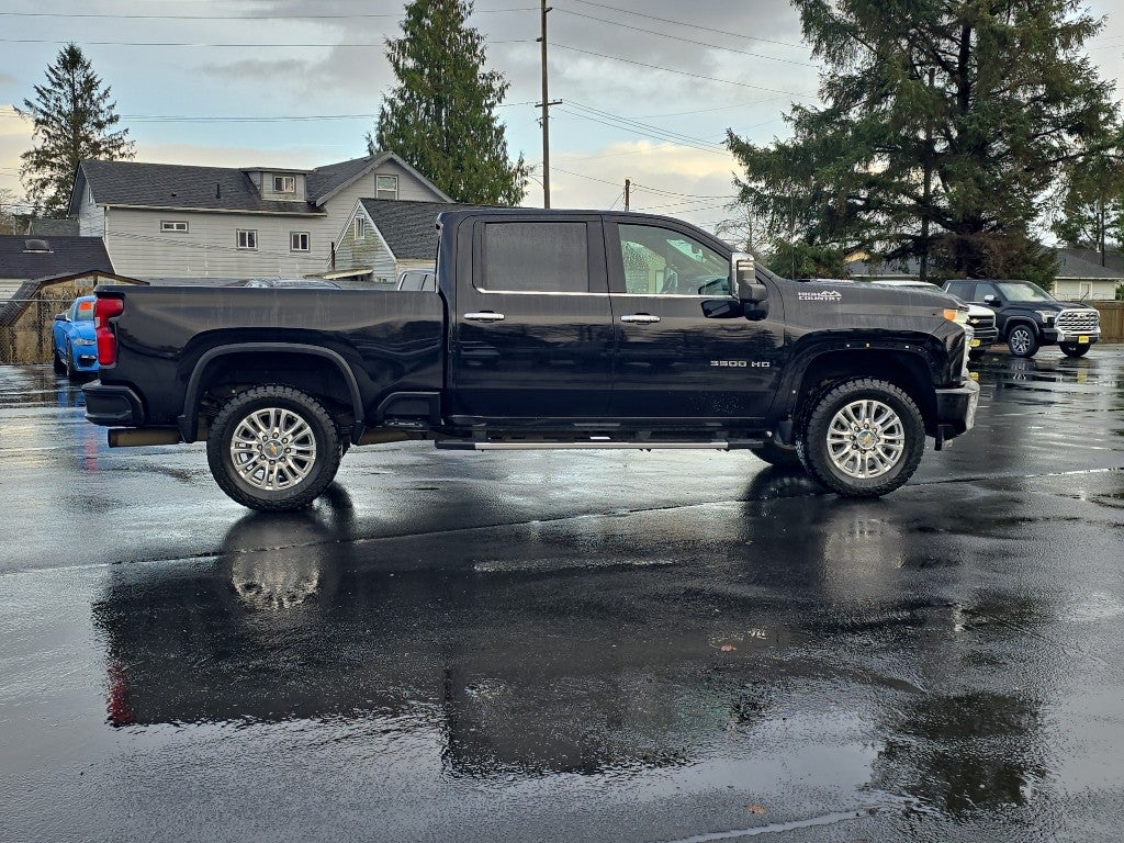2022 Chevrolet Silverado 3500 High Country