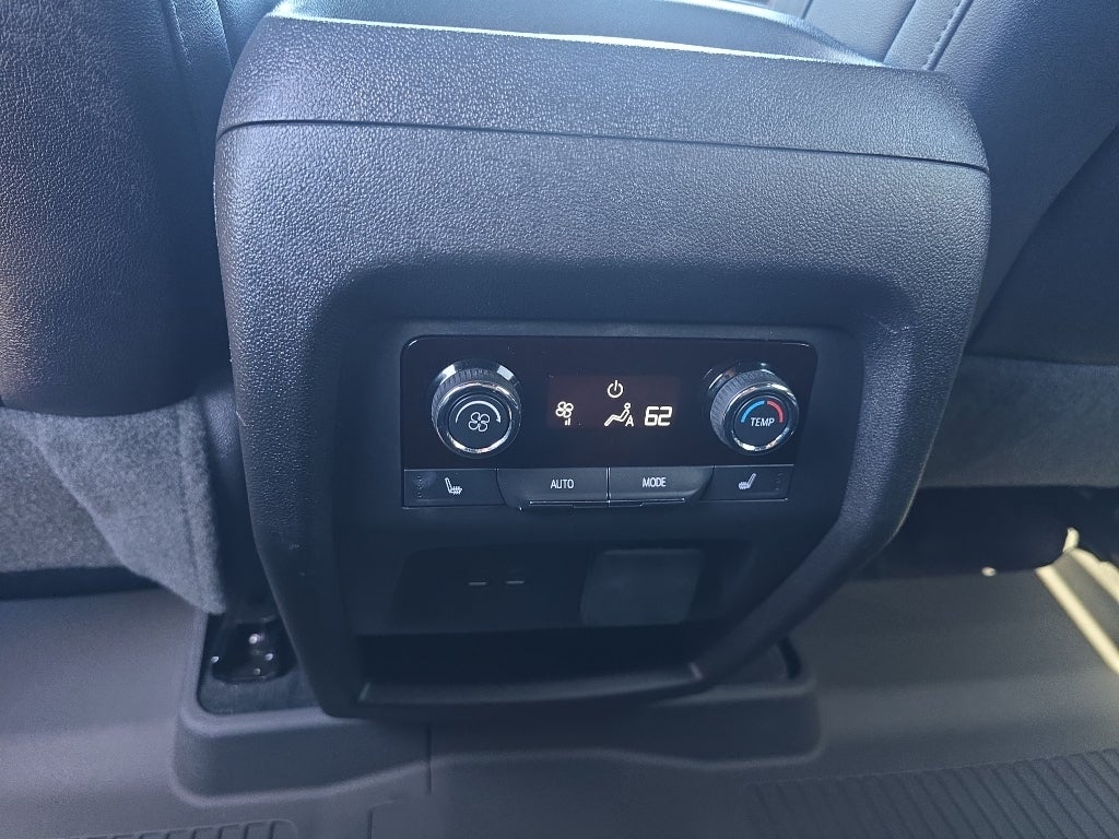 2024 Chevrolet Traverse AWD RS