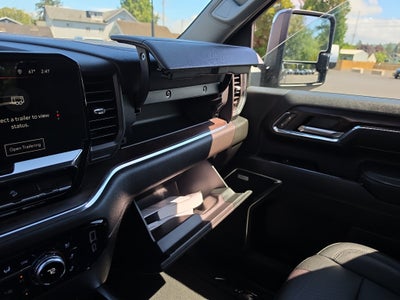 2024 GMC Sierra 3500 SLT