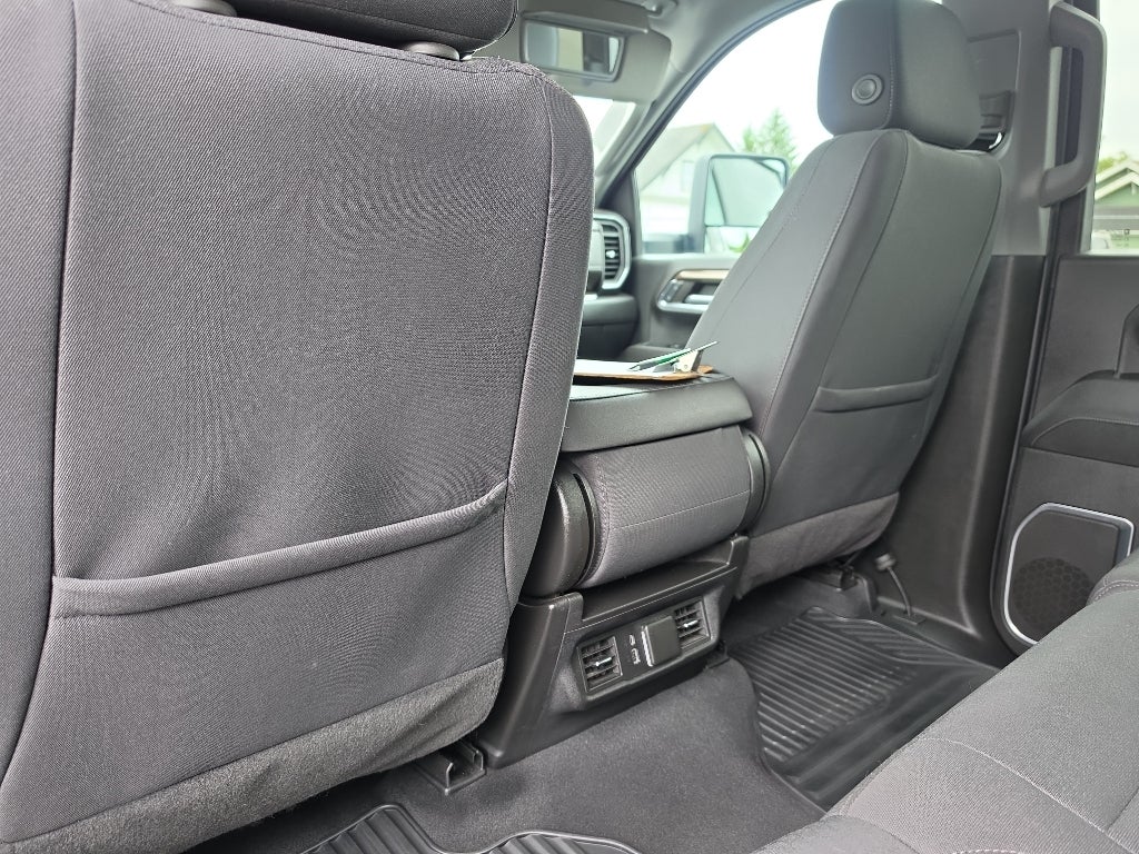 2024 Chevrolet Silverado 3500 LT