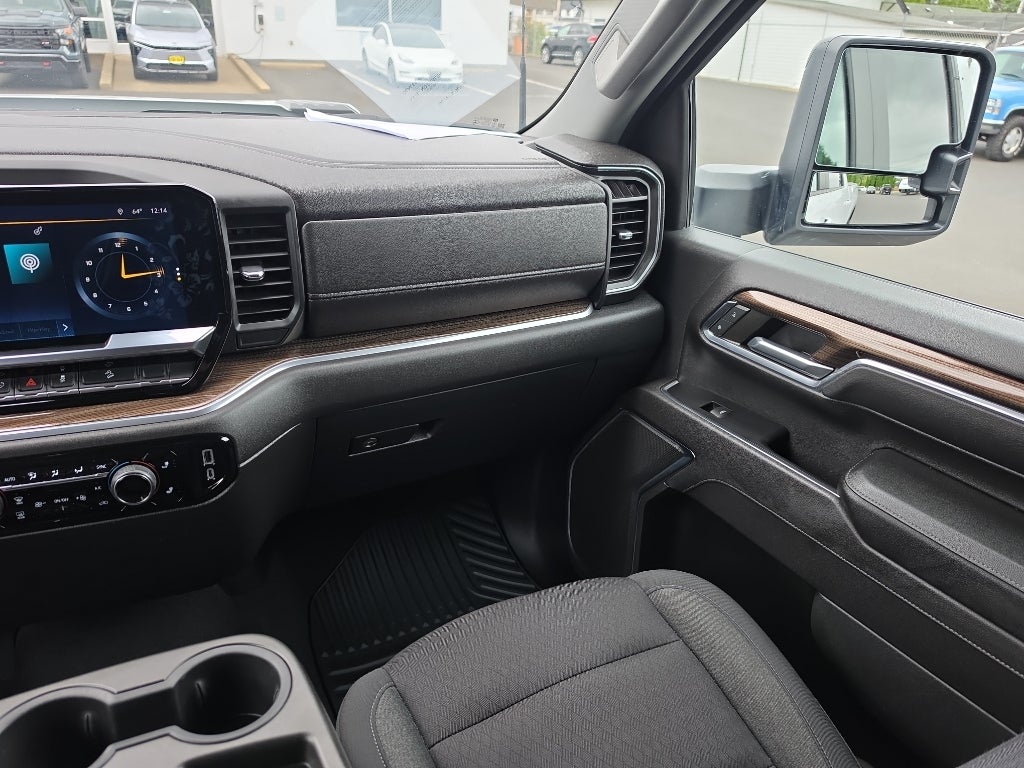 2024 Chevrolet Silverado 3500 LT