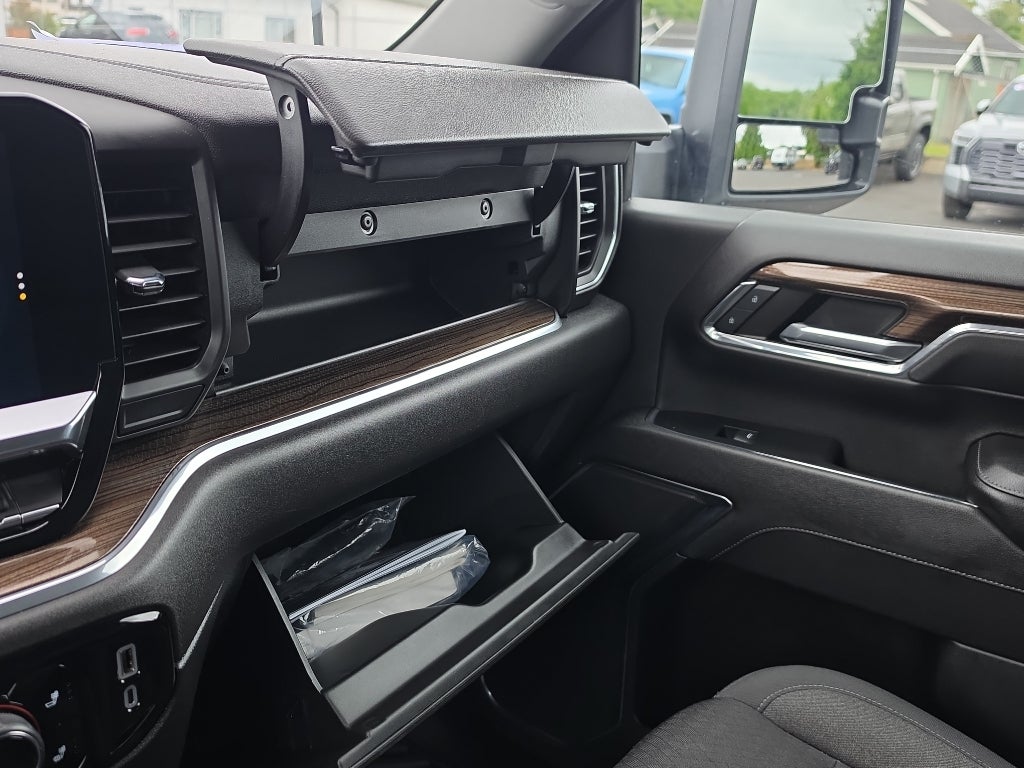 2024 Chevrolet Silverado 3500 LT