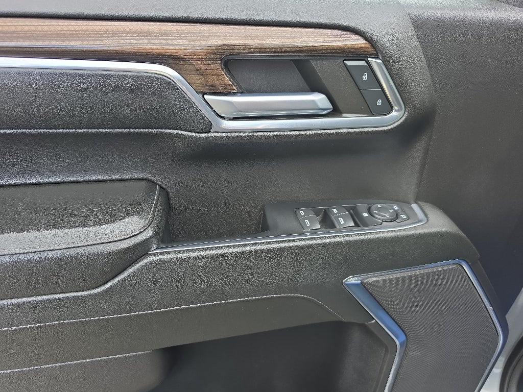 2023 Chevrolet Silverado 1500 RST - Photo 11