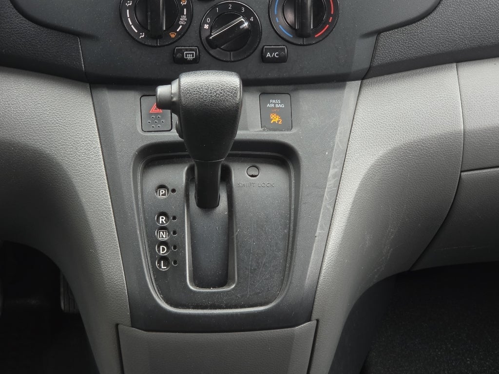 2021 Nissan NV200 S