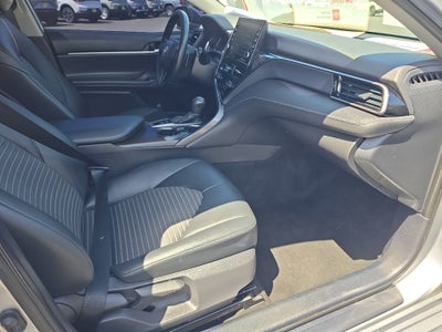 2022 Toyota Camry Hybrid Hybrid SE