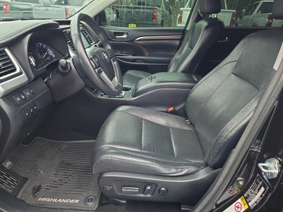 2015 Toyota Highlander Limited Platinum