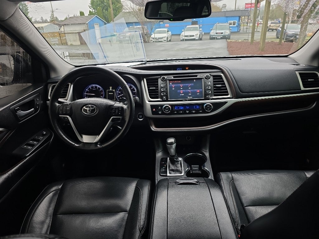 2015 Toyota Highlander Limited Platinum