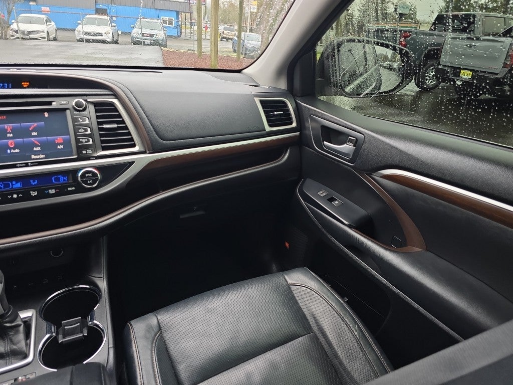 2015 Toyota Highlander Limited Platinum