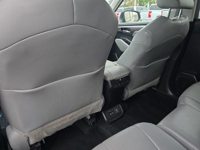 2022 Toyota Highlander Limited