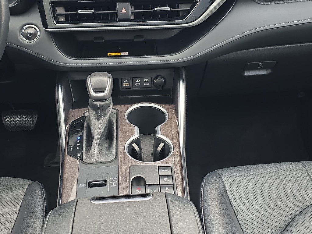 2023 Toyota Highlander Hybrid Hybrid Platinum