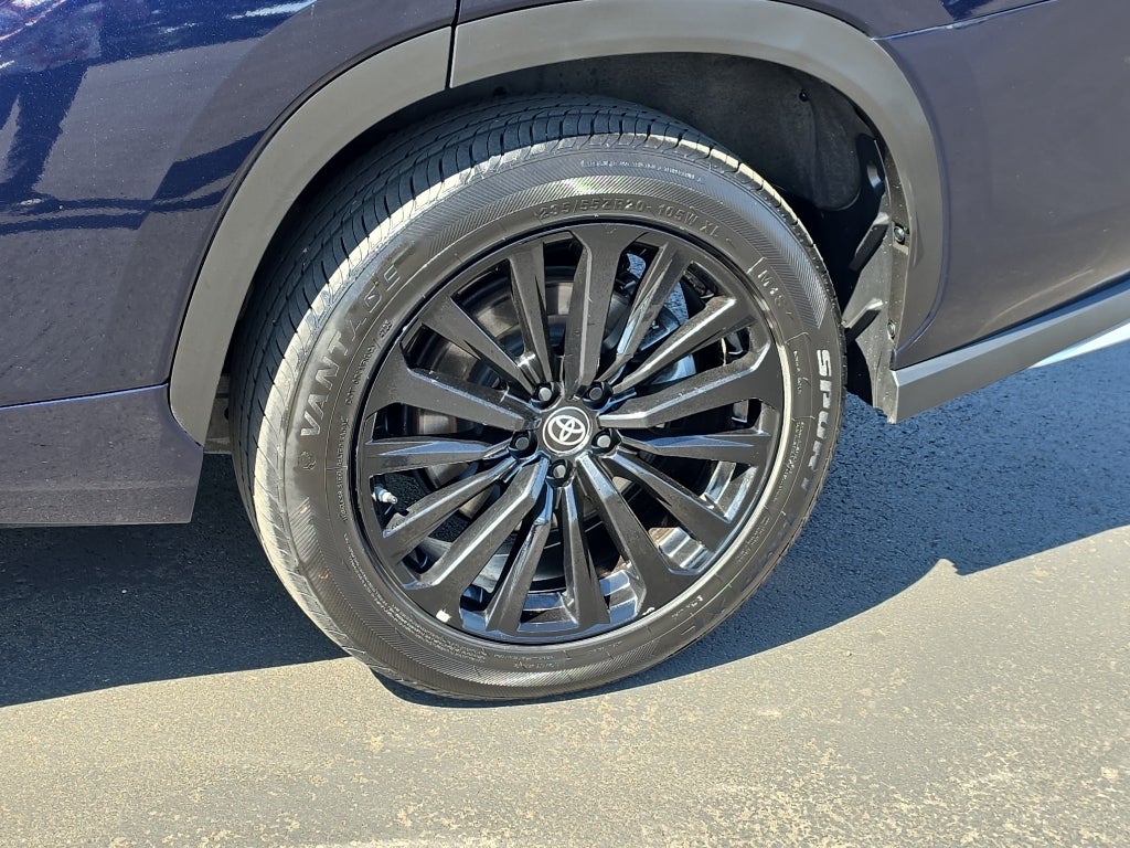 2025 Toyota Highlander XSE