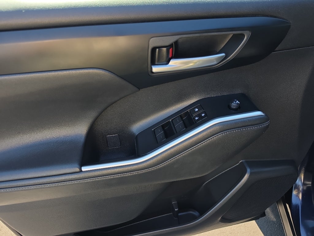 2025 Toyota Highlander XSE