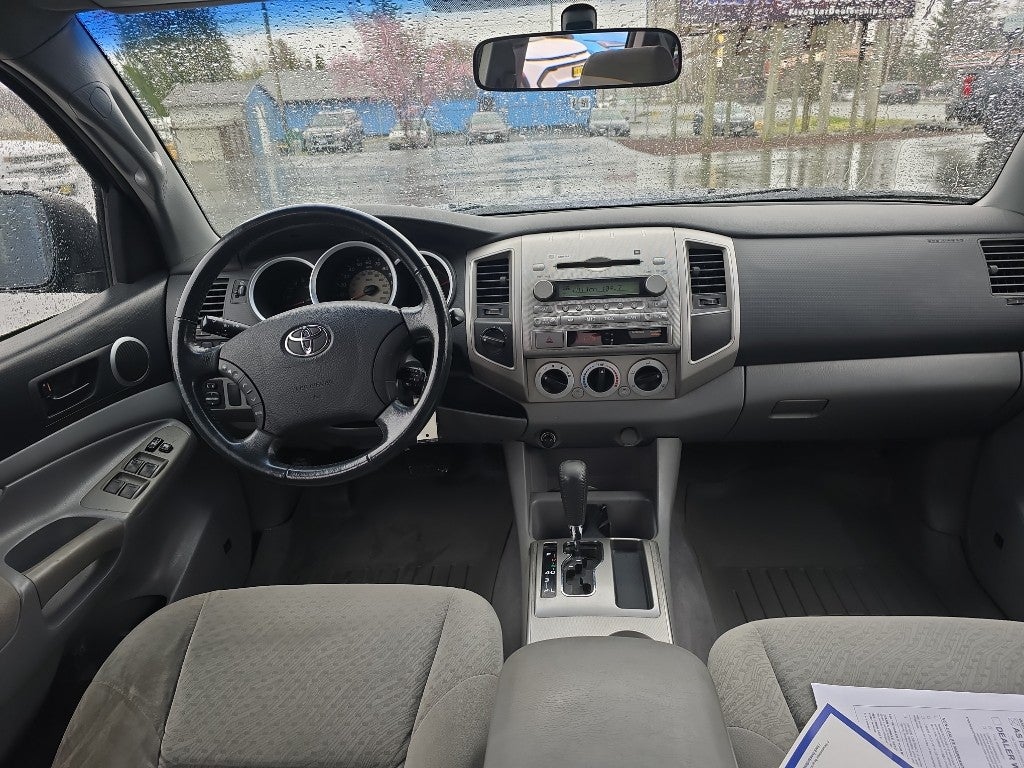 2005 Toyota Tacoma Base V6 (A5)