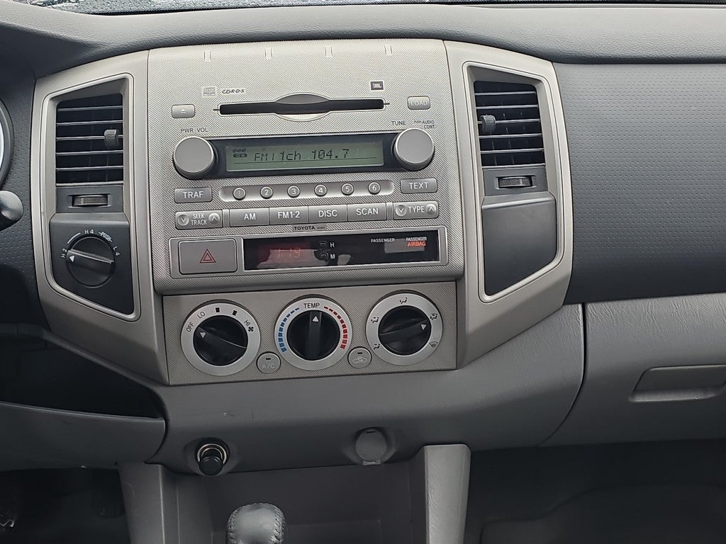 2005 Toyota Tacoma Base V6 (A5)