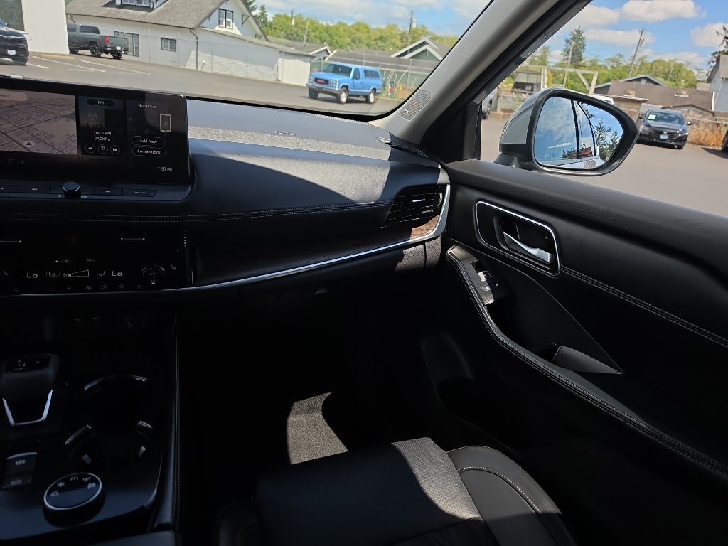 2025 Nissan Rogue Platinum Intelligent AWD
