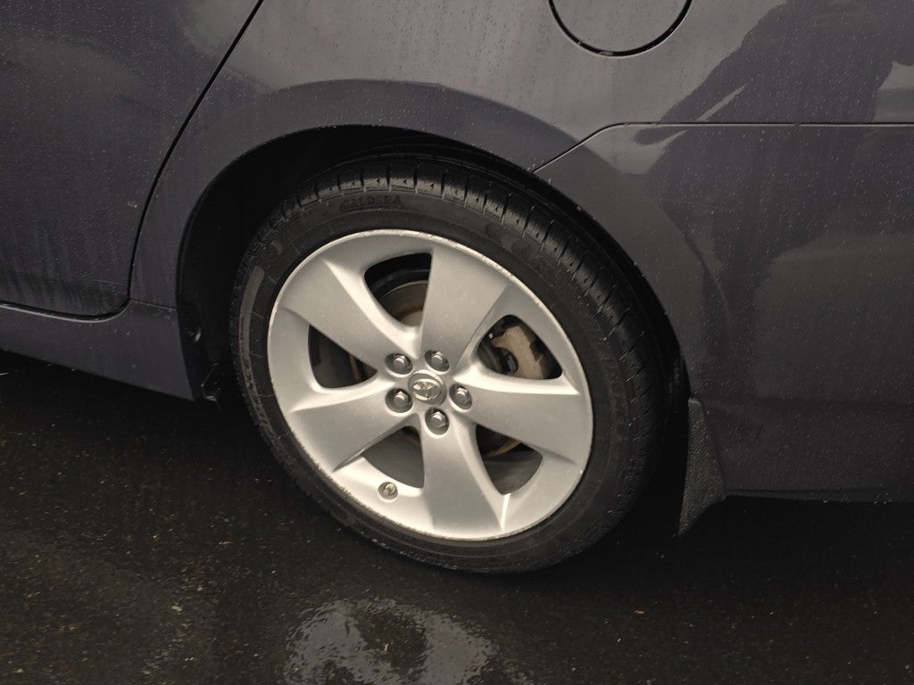 2014 Toyota Prius Five