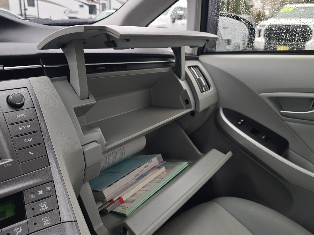 2014 Toyota Prius Five