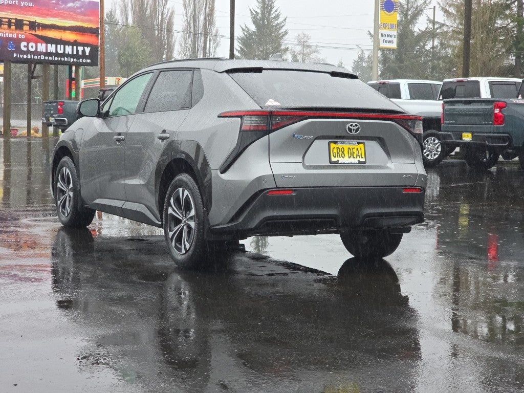2024 Toyota bZ4X XLE
