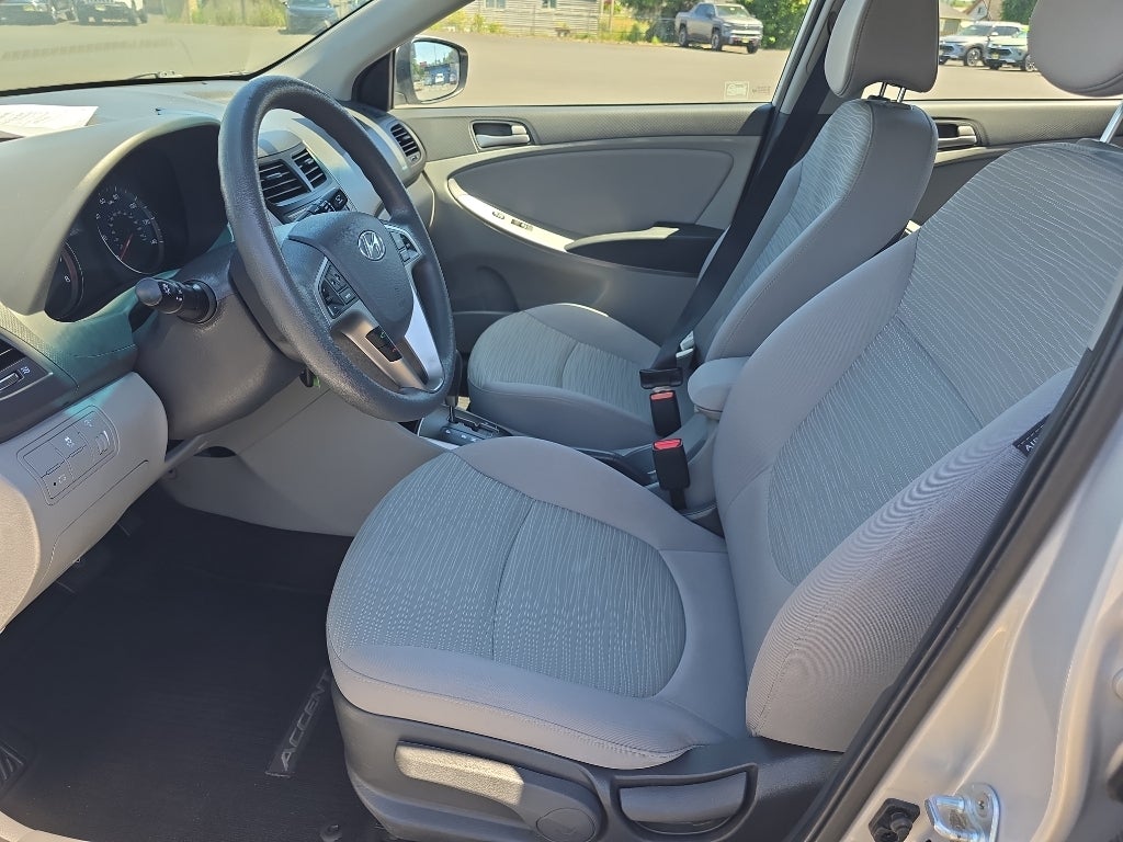 2017 Hyundai Accent Value Edition