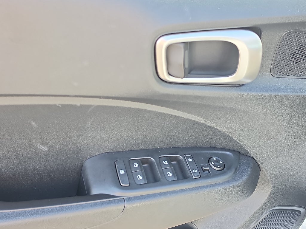 2026 Hyundai Venue SEL - Photo 12