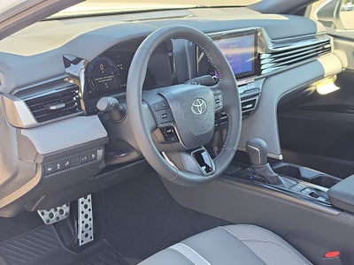 2026 Toyota Camry Hybrid SE