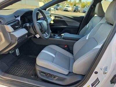 2026 Toyota Camry Hybrid SE