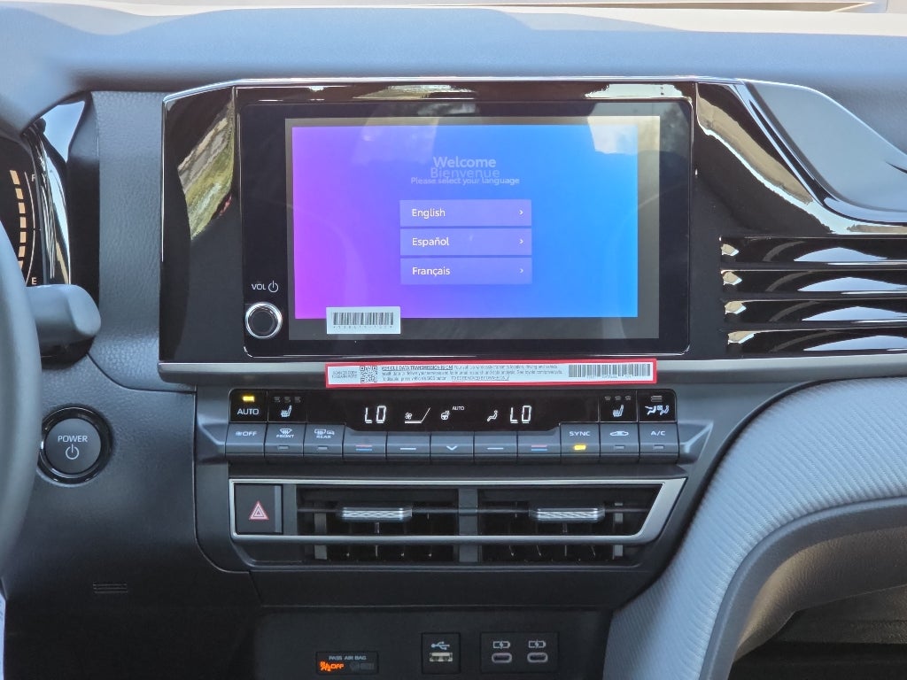 2026 Toyota Camry Hybrid SE