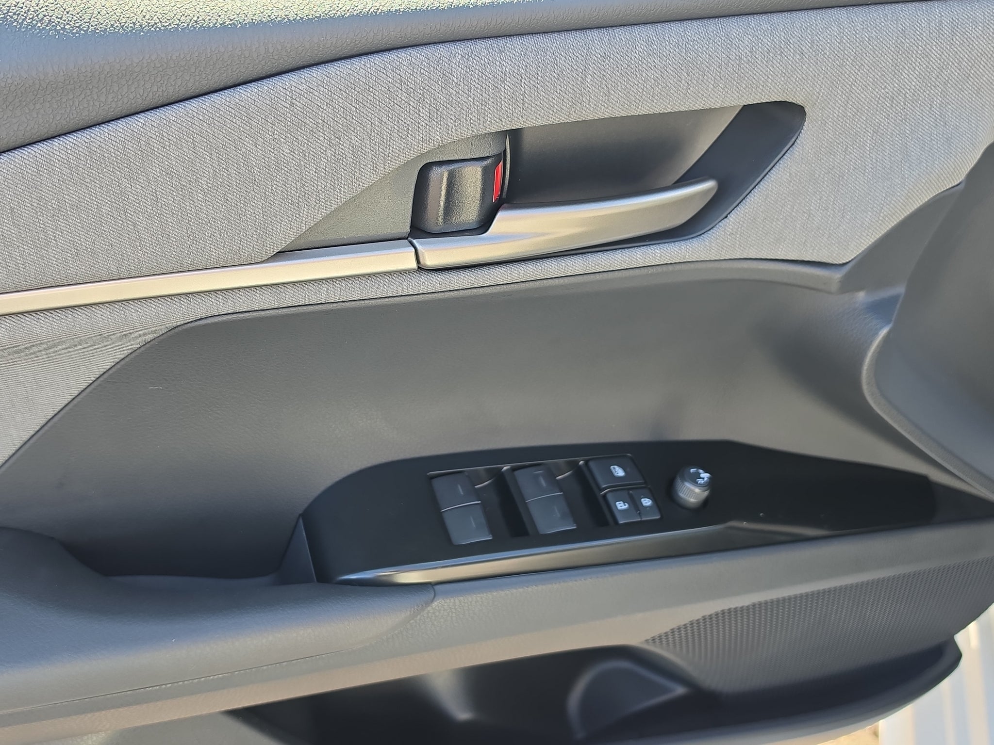 2026 Toyota Camry Hybrid LE