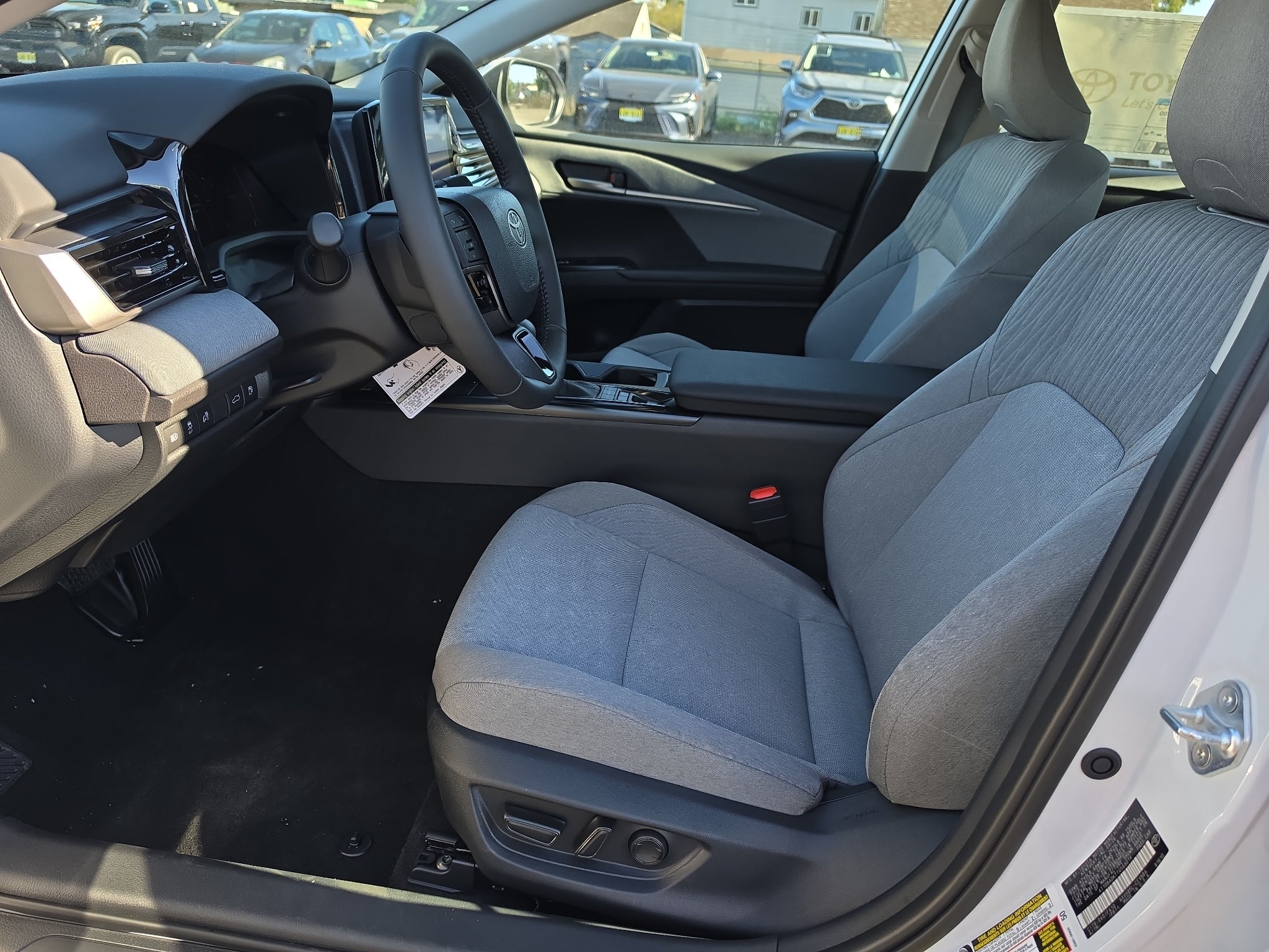 2026 Toyota Camry Hybrid LE