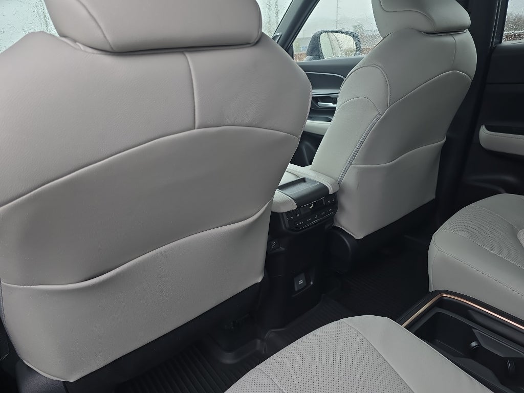 2026 Toyota Grand Highlander Hybrid Hybrid MAX Platinum