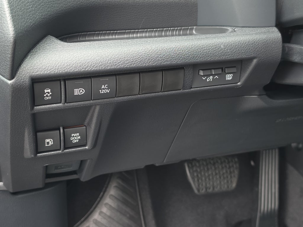2026 Toyota Sienna Woodland Edition
