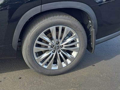 2026 Toyota Highlander Hybrid Hybrid Platinum