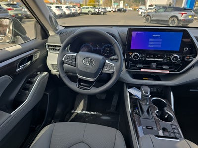 2026 Toyota Highlander Hybrid Hybrid Platinum