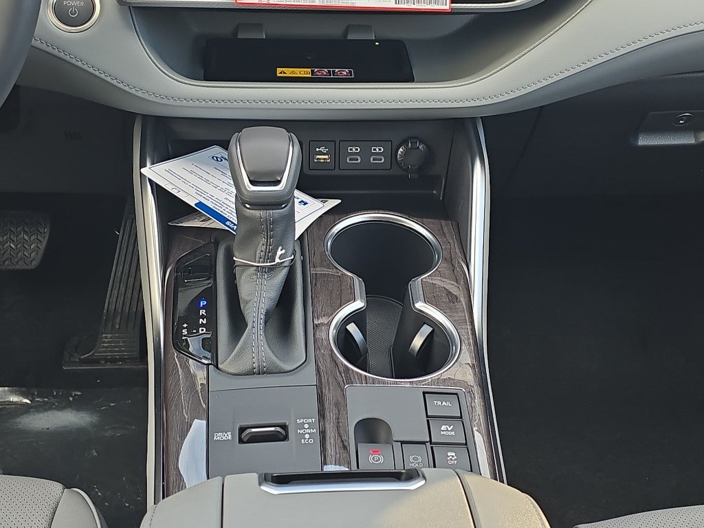 2026 Toyota Highlander Hybrid Hybrid Platinum