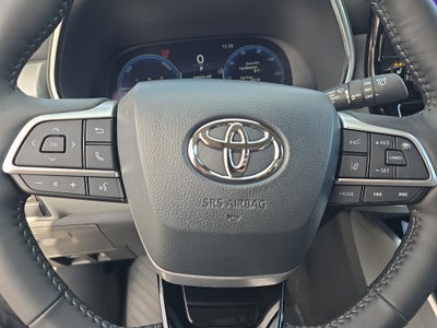 2026 Toyota Highlander Hybrid Hybrid Platinum