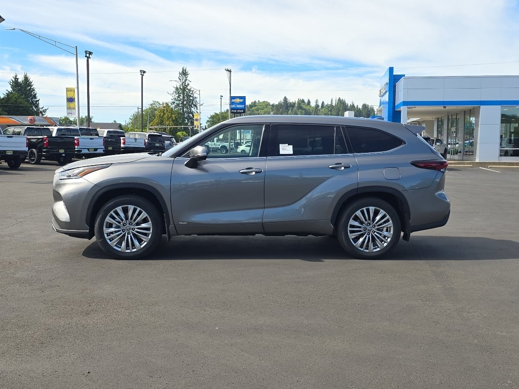 2026 Toyota Highlander Hybrid Hybrid Platinum