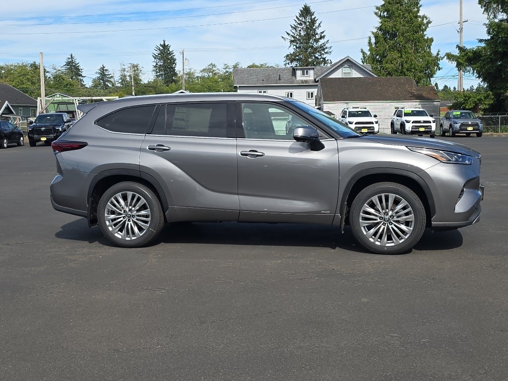 2026 Toyota Highlander Hybrid Hybrid Platinum